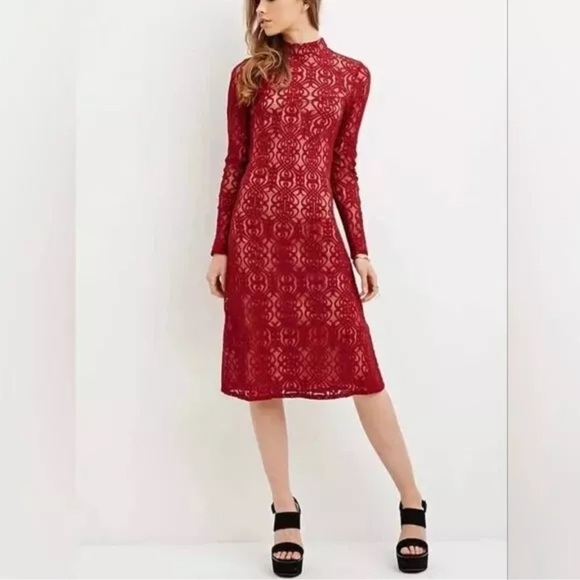 Forever 21 Burgundy Lace Dress Size Small - Picture 3 of 10